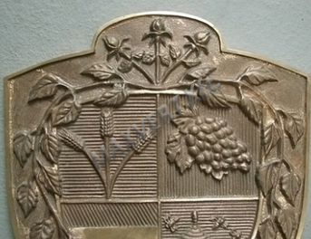 Dunaharaszti város bronz címere (részlet) részlet egy város öntött bronz címeréből (nyers)